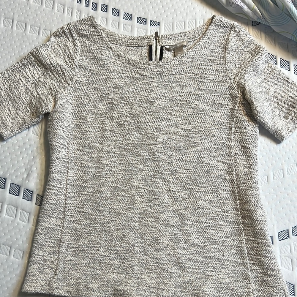 Banana Republic Blouse. Size Medium